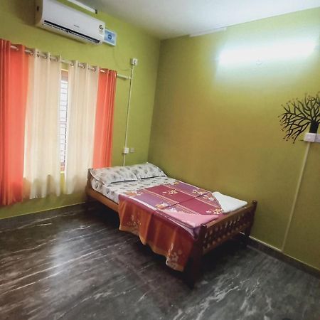 The Palm Bay Beach Residency Varkala Bagian luar foto